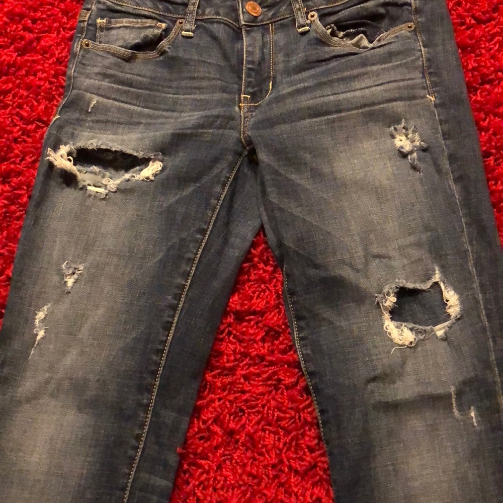 American Eagle 🦅 Distressed Skinny
